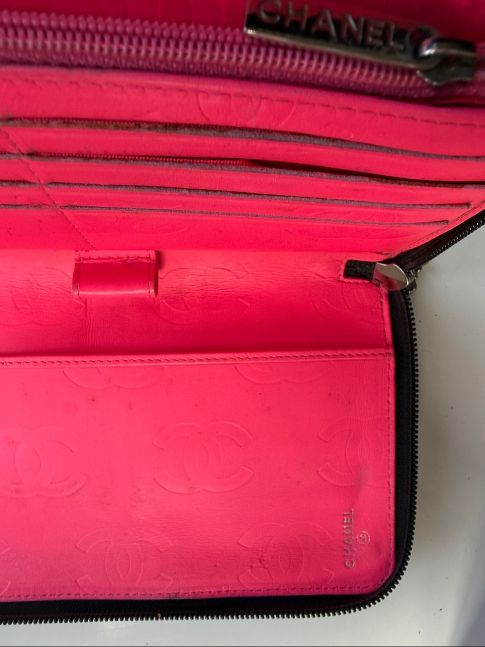 Chanel Cambon Black Leather Wallet - Picture 5 of 9